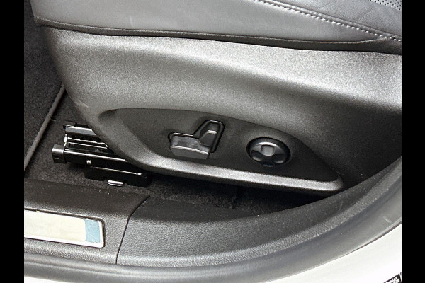 Alfa Romeo Tonale 1.5T Hybrid Veloce PANO | CAMERA | STOELVERWAMING & VENTILATIE | LEER