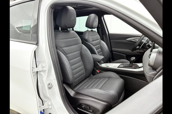 Alfa Romeo Tonale 1.5T Hybrid Veloce PANO | CAMERA | STOELVERWAMING & VENTILATIE | LEER