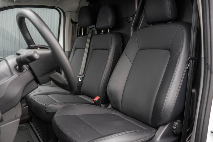 Ford Transit Custom 2.0 TDCI L2H1 | 130PK | CarPlay | Navi | Camera | LED | Cruise | Airco