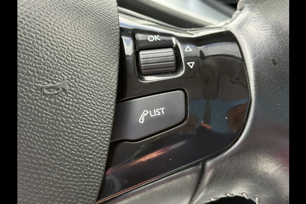 Peugeot 308 SW BWJ 2018 | 1.2PT 111PK Executive | LEER | PANO DAK | CLIMA | NAVI | CRUISE |