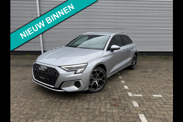 Audi A3 Sportback 40 TFSI e Advanced edition 205PK,Carplay,Virtual,Cruise,LED,Parkcontrol,Stoelverwarming
