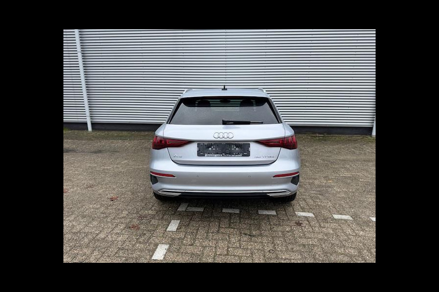Audi A3 Sportback 40 TFSI e Advanced edition 205PK,Carplay,Virtual,Cruise,LED,Parkcontrol,Stoelverwarming