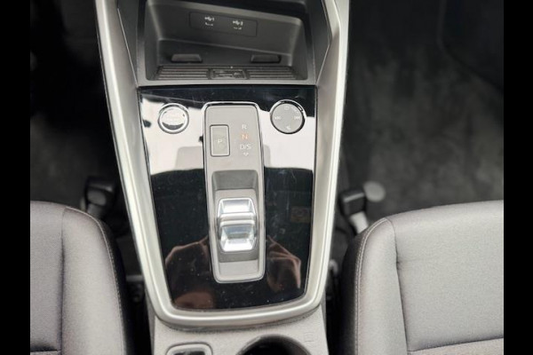 Audi A3 Sportback 40 TFSI e Advanced edition 205PK,Carplay,Virtual,Cruise,LED,Parkcontrol,Stoelverwarming