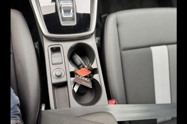 Audi A3 Sportback 40 TFSI e Advanced edition 205PK,Carplay,Virtual,Cruise,LED,Parkcontrol,Stoelverwarming