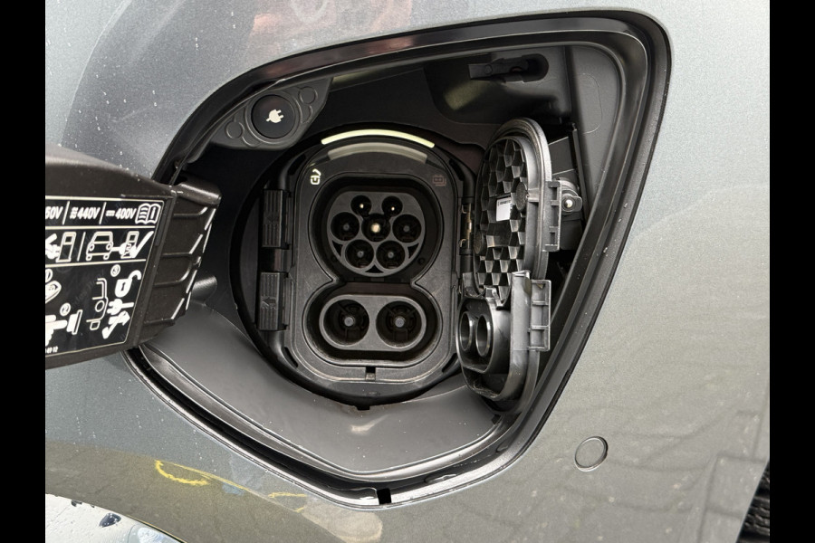 Mercedes-Benz Eqv 300 AVANTGARDE EDIT 8 PERS / 90 kWh / L2H1 / 1e EIG. / BURMEISTER / 360 CAMERA / STANDKACHEL / / FULL ELECTRIC / 2x ELEK.SCHUIFD