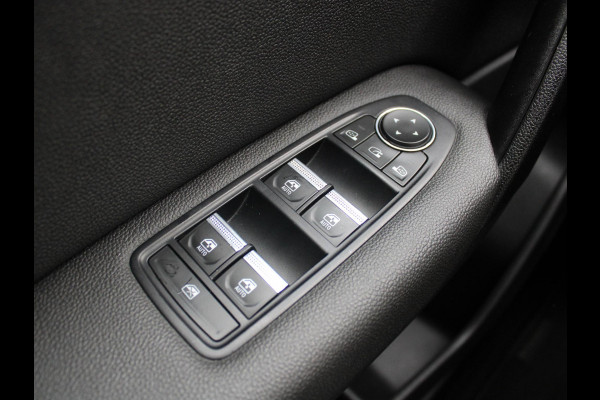 Renault Captur 1.3 TCe 140 Intens | NAVIGATIE | ACHTERUITRIJCAMERA |