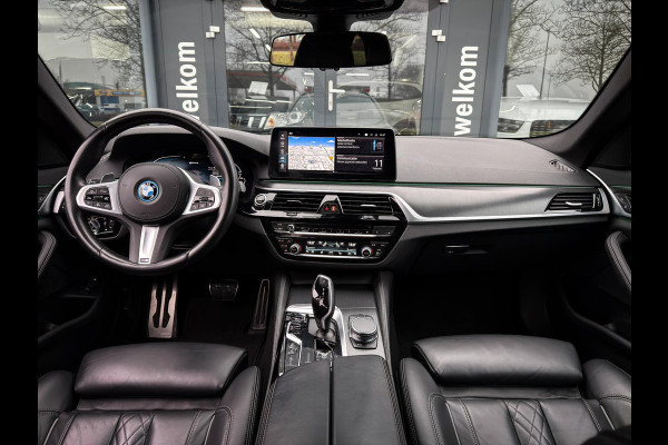 BMW 5 Serie Touring 530e Business Edition Plus M-Sport |Pano|Comfortstoelen|Memory|Head Up|Laser