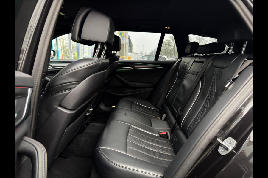 BMW 5 Serie Touring 530e Business Edition Plus M-Sport |Pano|Comfortstoelen|Memory|Head Up|Laser