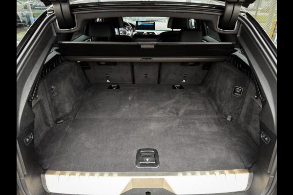 BMW 5 Serie Touring 530e Business Edition Plus M-Sport |Pano|Comfortstoelen|Memory|Head Up|Laser