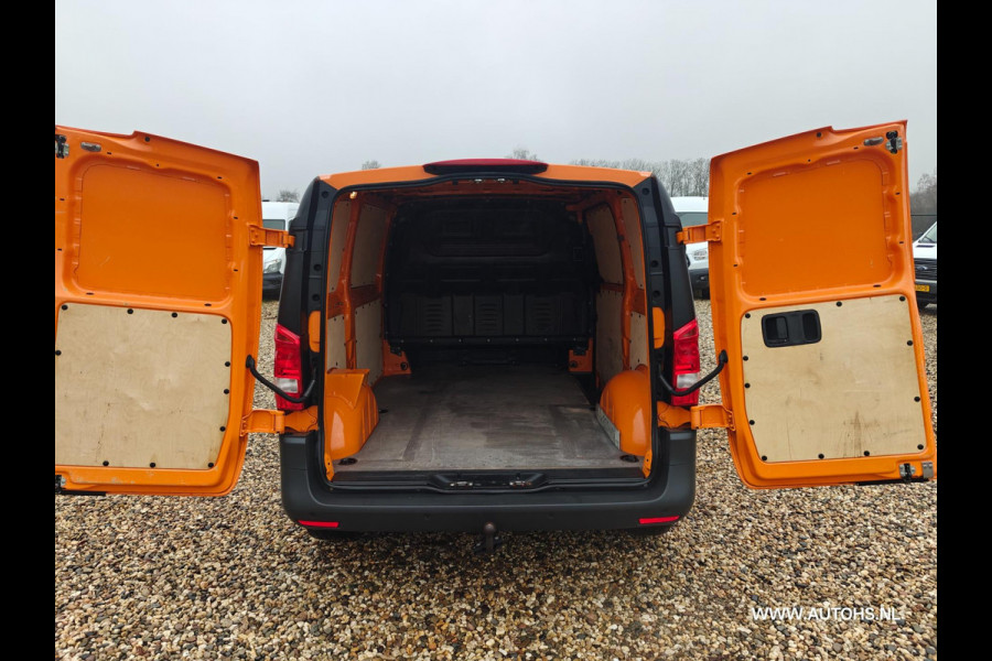 Mercedes-Benz Vito 111 CDI , 1e Eig , Euro 6 , camera , navi , cruise , dealer onderhouden.