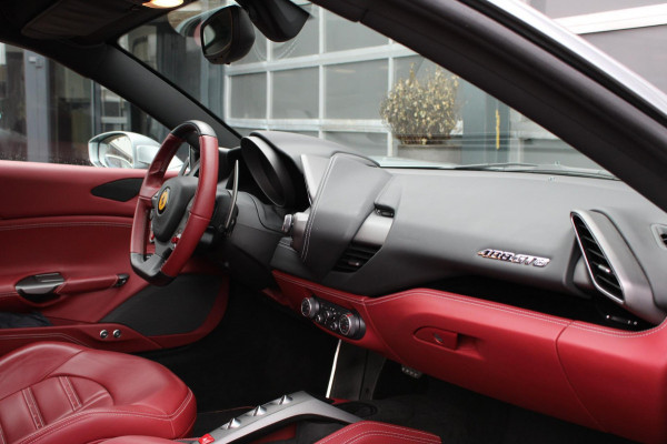 Ferrari 488 3.9 GTB HELE