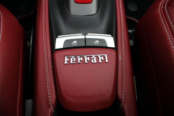 Ferrari 488 3.9 GTB HELE