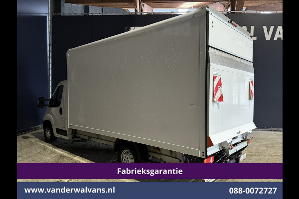 Citroën Jumper 2.2 BlueHDi 141pk Bakwagen Laadklep Fabrieksgarantie Euro6 Airco | Camera | Navigatie | Cruisecontrol | Apple Carplay Android Auto, 1010kg laadvermogen, Bijrijdersbank