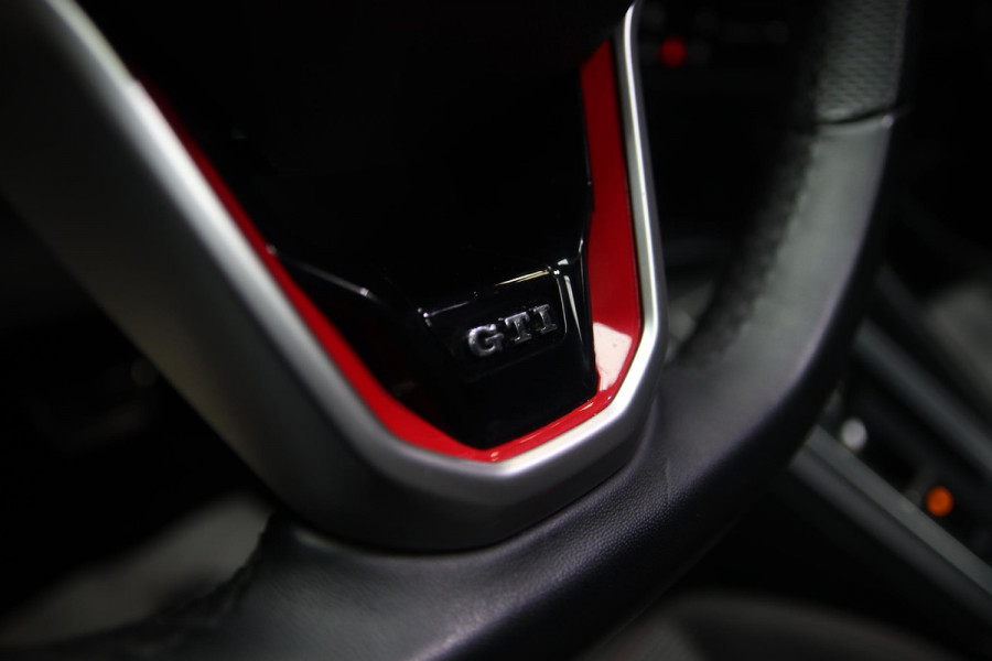 Volkswagen Golf 2.0 TSI GTI IQ LED-PANO-BTW