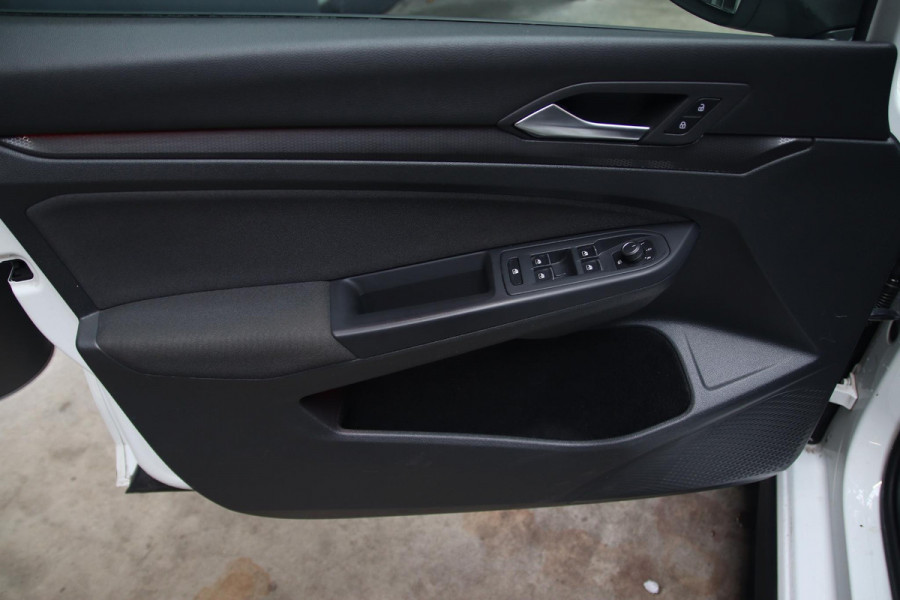 Volkswagen Golf 2.0 TSI GTI IQ LED-PANO-BTW