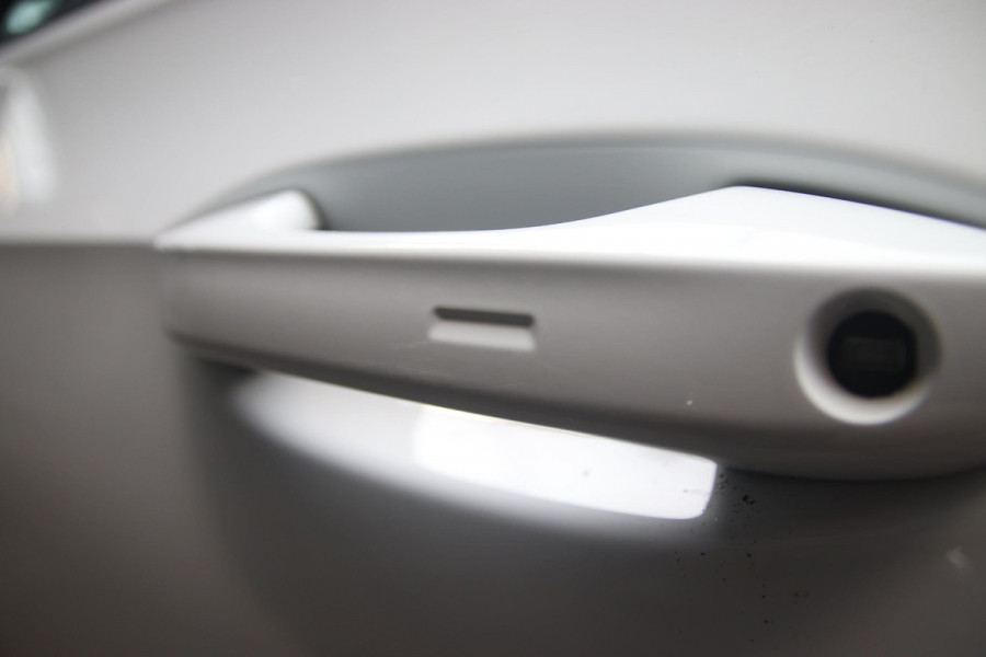 Volkswagen Golf 2.0 TSI GTI IQ LED-PANO-BTW