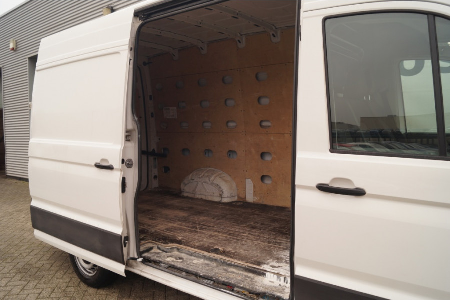 Volkswagen Crafter 35 2.0 TDI 140pk L3-H3 -CAM-PDC-NAVI-CRUISE-DAB-