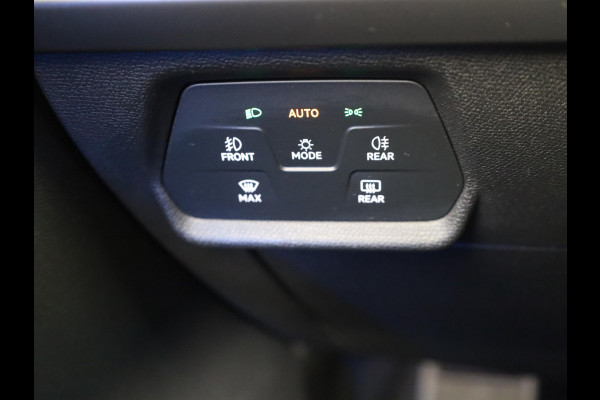 CUPRA Formentor 1.5 TSI e-Hybrid Business 204PK | Panoramadak | 19 Inch | Elektrisch Verstelbare Stoel | Intelligent Drive |