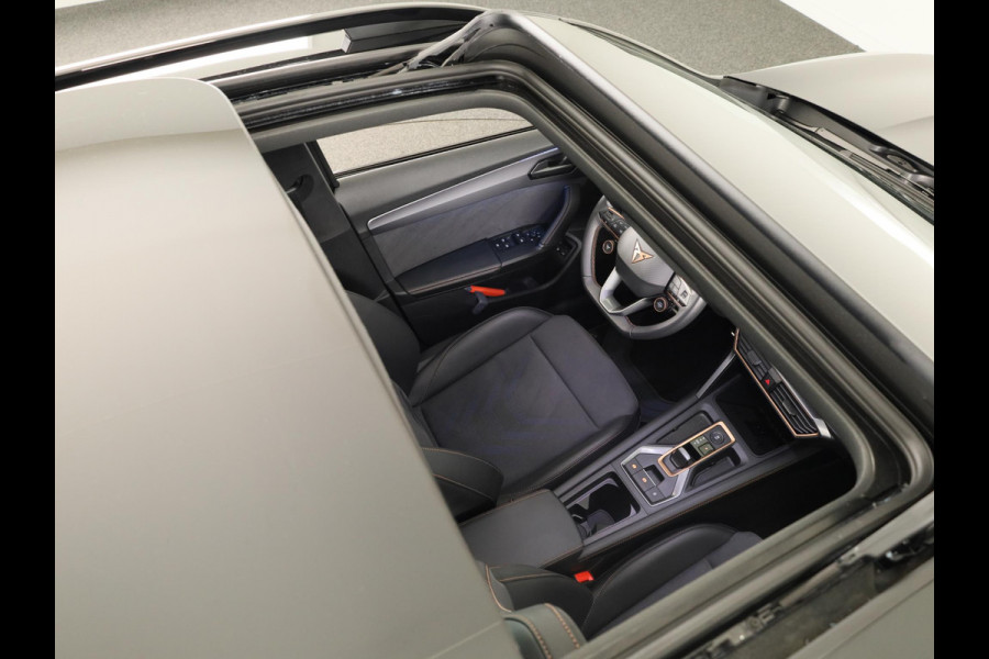 CUPRA Formentor 1.5 TSI e-Hybrid Business 204PK | Panoramadak | 19 Inch | Elektrisch Verstelbare Stoel | Intelligent Drive |