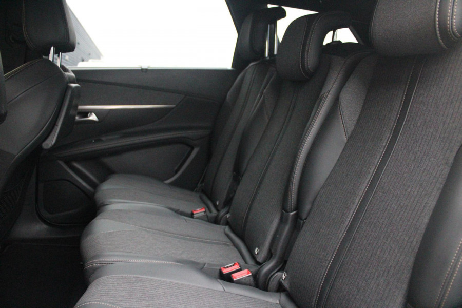 Peugeot 5008 1.2 130PK AUTOMAAT GT-LINE | TREKHAAK | PANORAMA SCHUIF/KANTEL DAK | DAB+ | 7-PERSOONS | DODEHOEK BEWAKING | CAMERA | CRUISE | FULL LED KOPLAMPEN | CLIMA CONTROL | APPLE CARPLAY/ANDROID AUTO | ALL SEASON BANDEN |