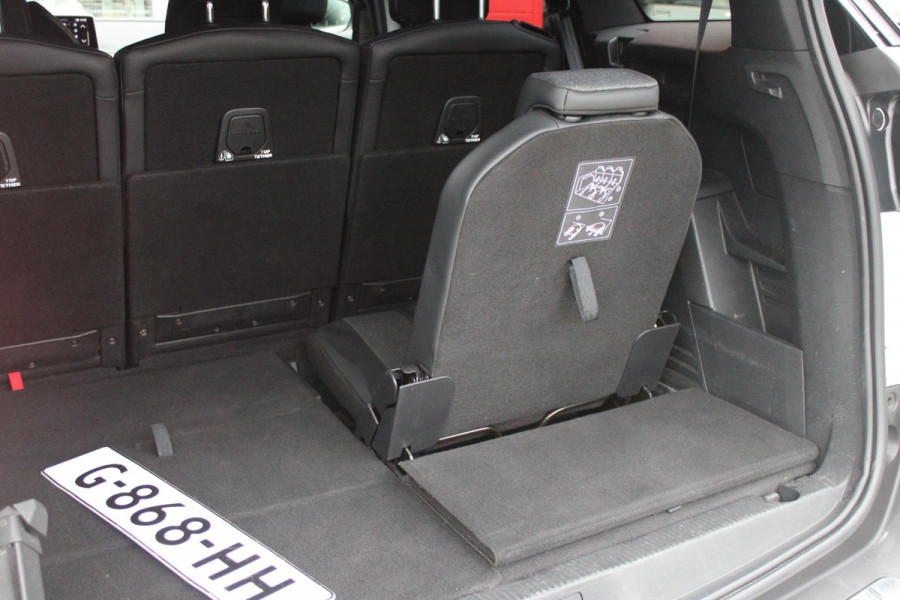 Peugeot 5008 1.2 130PK AUTOMAAT GT-LINE | TREKHAAK | PANORAMA SCHUIF/KANTEL DAK | DAB+ | 7-PERSOONS | DODEHOEK BEWAKING | CAMERA | CRUISE | FULL LED KOPLAMPEN | CLIMA CONTROL | APPLE CARPLAY/ANDROID AUTO | ALL SEASON BANDEN |
