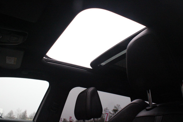 Peugeot 5008 1.2 130PK AUTOMAAT GT-LINE | TREKHAAK | PANORAMA SCHUIF/KANTEL DAK | DAB+ | 7-PERSOONS | DODEHOEK BEWAKING | CAMERA | CRUISE | FULL LED KOPLAMPEN | CLIMA CONTROL | APPLE CARPLAY/ANDROID AUTO | ALL SEASON BANDEN |