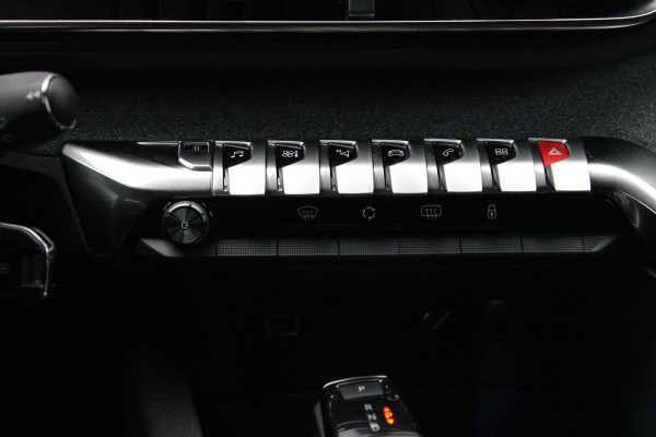 Peugeot 5008 1.2 130PK AUTOMAAT GT-LINE | TREKHAAK | PANORAMA SCHUIF/KANTEL DAK | DAB+ | 7-PERSOONS | DODEHOEK BEWAKING | CAMERA | CRUISE | FULL LED KOPLAMPEN | CLIMA CONTROL | APPLE CARPLAY/ANDROID AUTO | ALL SEASON BANDEN |