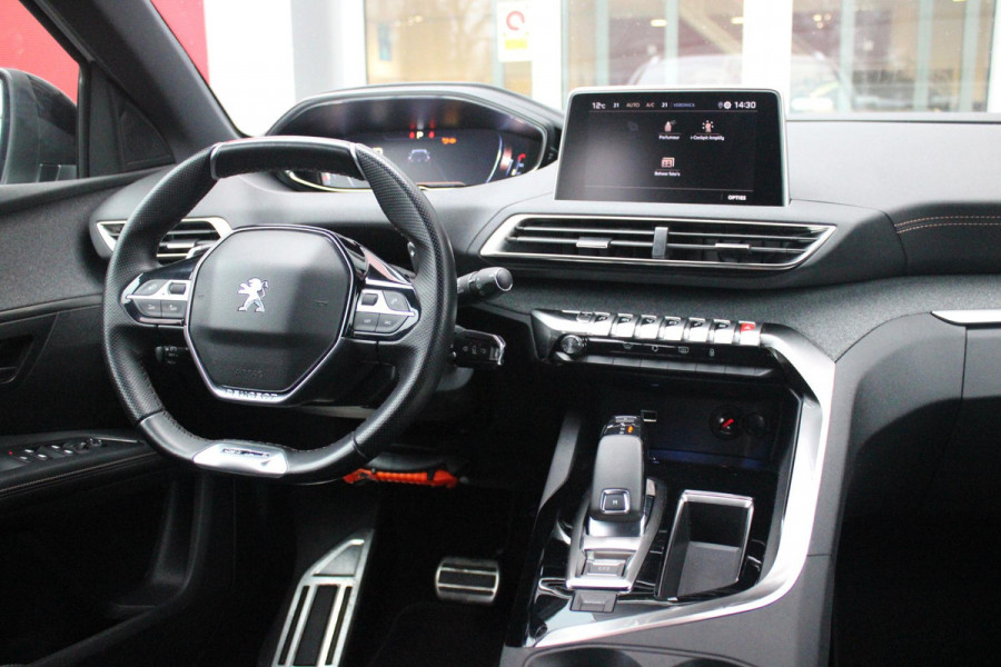 Peugeot 5008 1.2 130PK AUTOMAAT GT-LINE | TREKHAAK | PANORAMA SCHUIF/KANTEL DAK | DAB+ | 7-PERSOONS | DODEHOEK BEWAKING | CAMERA | CRUISE | FULL LED KOPLAMPEN | CLIMA CONTROL | APPLE CARPLAY/ANDROID AUTO | ALL SEASON BANDEN |