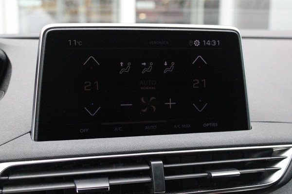 Peugeot 5008 1.2 130PK AUTOMAAT GT-LINE | TREKHAAK | PANORAMA SCHUIF/KANTEL DAK | DAB+ | 7-PERSOONS | DODEHOEK BEWAKING | CAMERA | CRUISE | FULL LED KOPLAMPEN | CLIMA CONTROL | APPLE CARPLAY/ANDROID AUTO | ALL SEASON BANDEN |