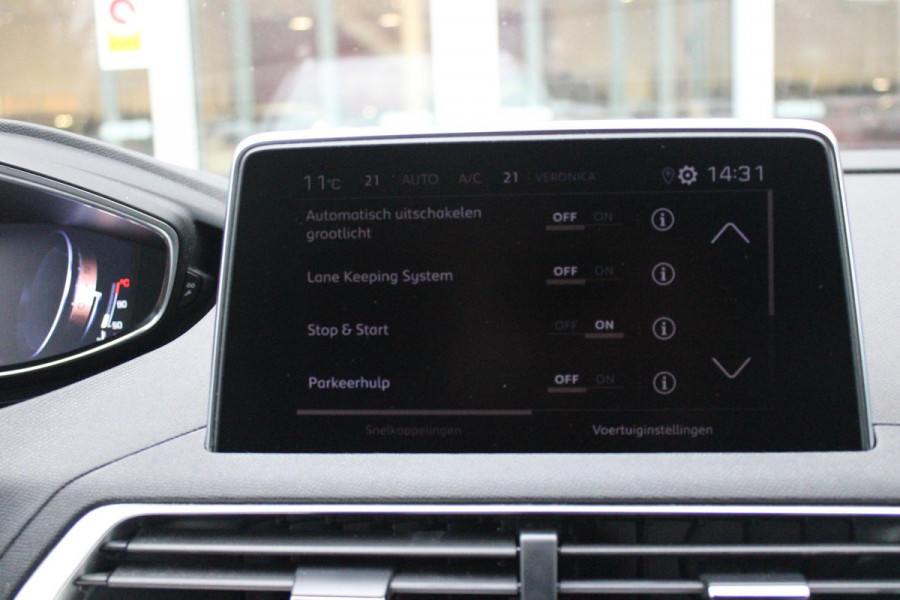 Peugeot 5008 1.2 130PK AUTOMAAT GT-LINE | TREKHAAK | PANORAMA SCHUIF/KANTEL DAK | DAB+ | 7-PERSOONS | DODEHOEK BEWAKING | CAMERA | CRUISE | FULL LED KOPLAMPEN | CLIMA CONTROL | APPLE CARPLAY/ANDROID AUTO | ALL SEASON BANDEN |