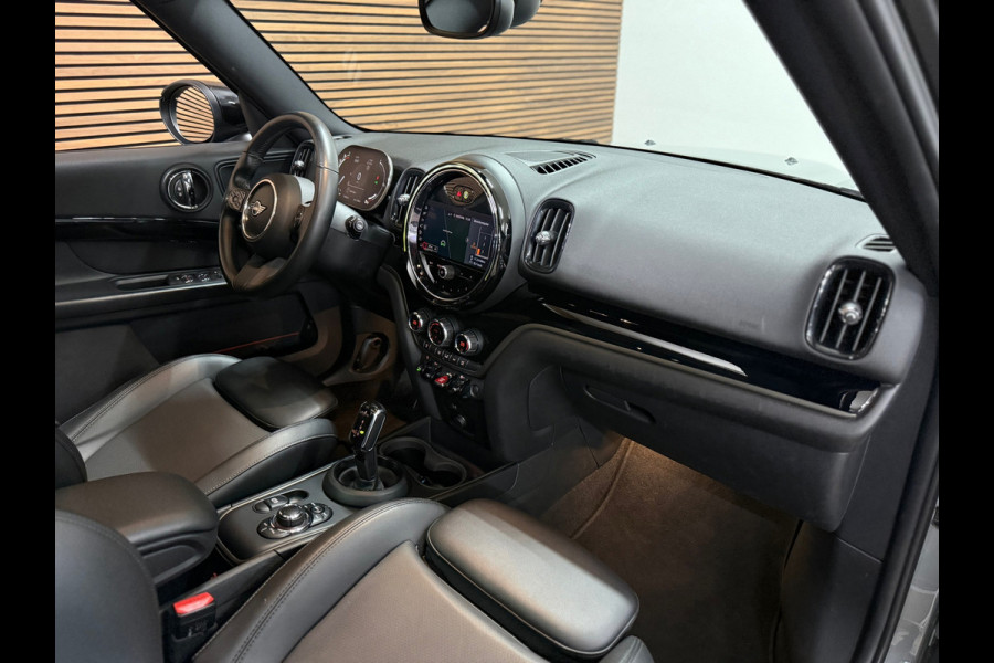 MINI Countryman 1.5 Cooper Northwood | Pano | Piano black | LED | Comfort Pakket | Driving Assistant | Connected Nav. Pakket