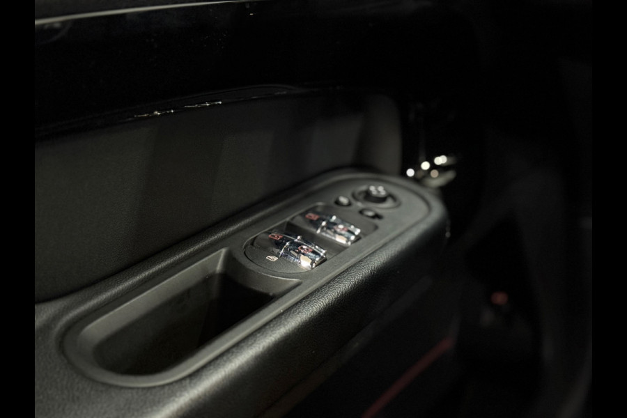 MINI Countryman 1.5 Cooper Northwood | Pano | Piano black | LED | Comfort Pakket | Driving Assistant | Connected Nav. Pakket