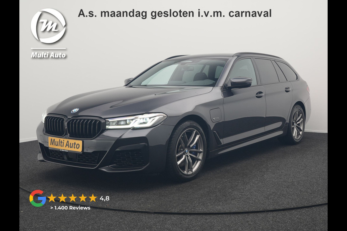 BMW 5 Serie Touring 520e M Sport Plug In Hybrid 204pk Dealer O.H PHEV | Trekhaak af Fabriek | Adaptive Cruise | Alcantara Sportstoelen Verwarmd | Camera | Navi Pro | Sfeerverlichting | Apple Carplay |
