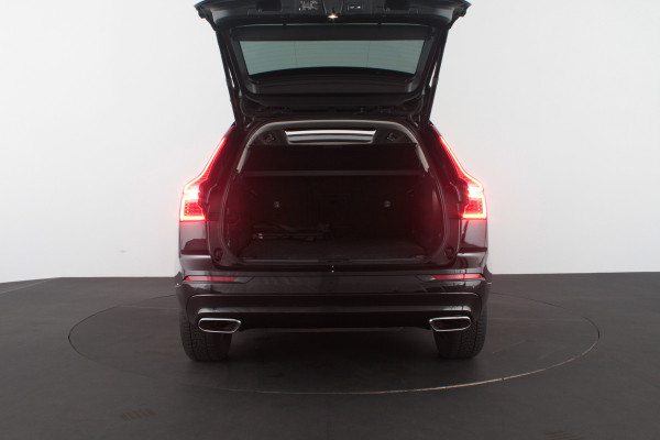Volvo XC60 2.0 T6 Plug-in hybrid AWD Inscription Pano.schuif/Black Optiek/Leer/Memory/Trekhaak/Wood interior/Plug-in Hybride