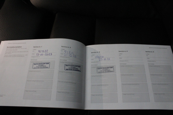 Volvo XC60 2.0 T6 Plug-in hybrid AWD Inscription Pano.schuif/Black Optiek/Leer/Memory/Trekhaak/Wood interior/Plug-in Hybride