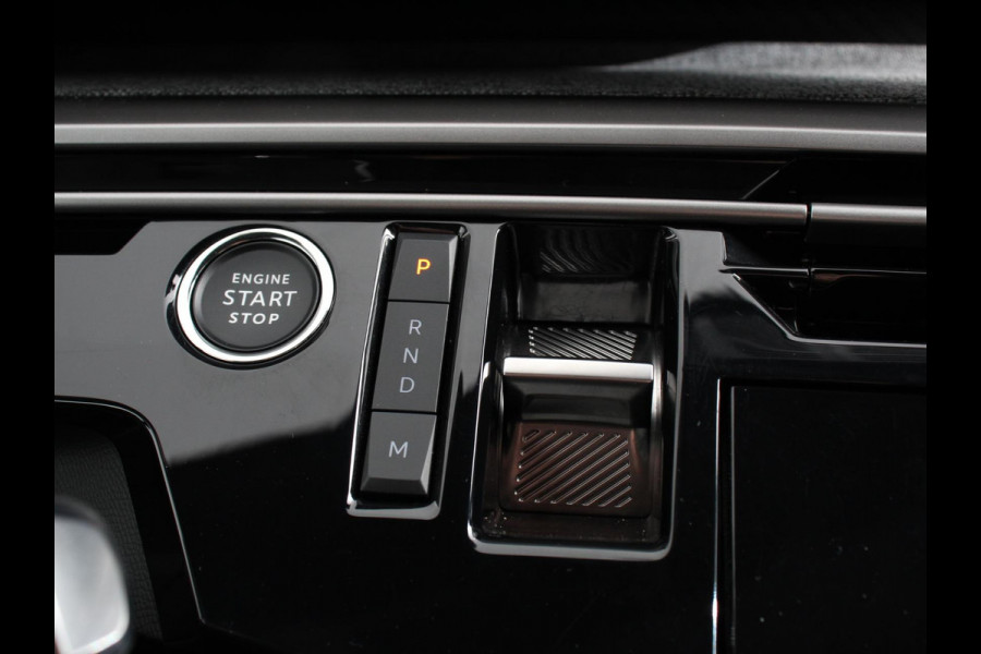 Peugeot 5008 1.2 Hybrid 145pk Automaat Allure 7p | Navigatie | Apple Carplay/Android Auto | Camera | Climate control | Dab | Led | Keyless start | Lichtmetalen Velgen | Parkeer sensoren