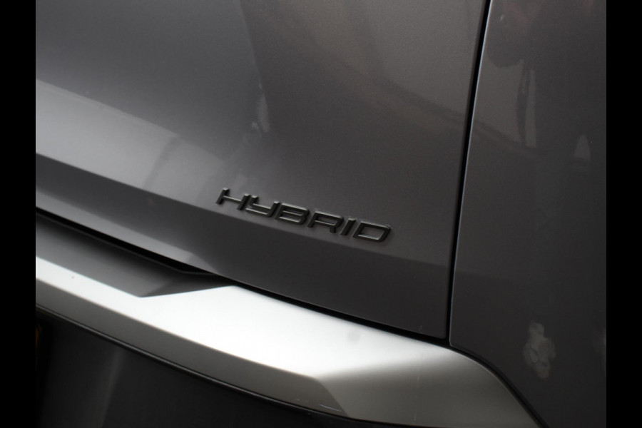 Peugeot 5008 1.2 Hybrid 136pk Allure Automaat | Navigatie | Apple Carplay/Android Auto | Cruise control | Climate control | LED | Parkeersensoren | Camera | Radio