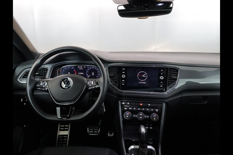 Volkswagen T-Roc 1.5 TSI Sport 150 PK DSG | Panorama dak | Parkeercamera | Stoel- en stuurverwarming  | Elektrische achterklep |