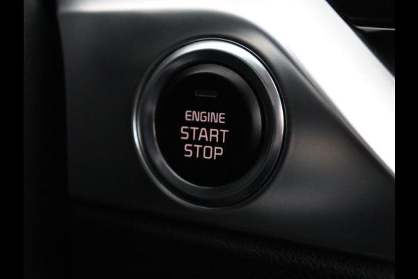 Kia Niro 1.6 GDi Hybrid DynamicPlusLine | Leder | Stoelverwarming | Carplay | Adaptive cruise | Camera | Navigatie | Keyless | Full LED | Dodehoek detectie | Stuurverwarming | Parkeerhulp