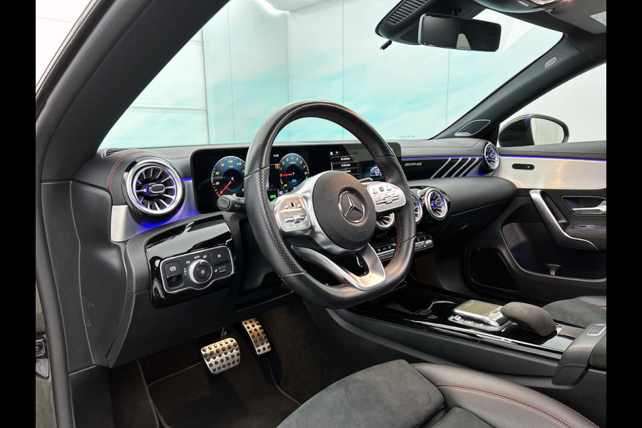 Mercedes-Benz CLA-Klasse Shooting Brake 250 e Business Solution AMG Limited nov-25| Panoramadak | 5 spaaks lichtmetalen velgen | Navigatie | MBUX wide screen | Parking support met camera achtyer | Inclusief 24 maanden MB Certified garantie voor Europa.