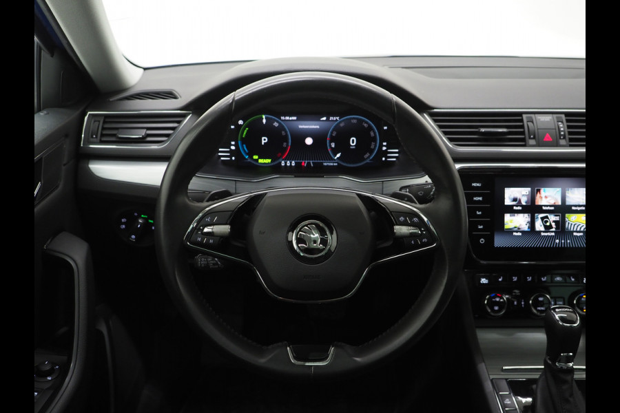 Škoda Superb Combi 1.4 TSI iV 218PK | Panoramadak | Virtual | Adaptive Cruise | Stoelverwarming | DAB | PDC | Carplay
