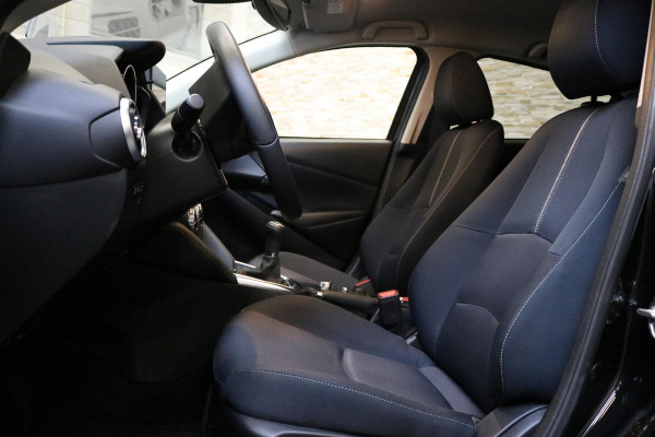 Mazda 2 1.5 Skyactiv-G Luxury | CARPLAY | NAVI | HEADUP | NAP | NL AUTO |