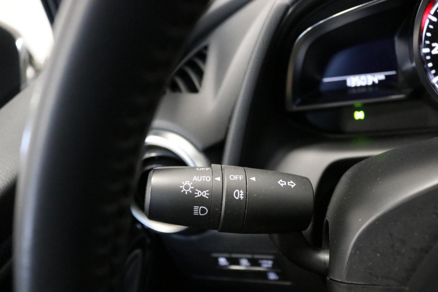 Mazda 2 1.5 Skyactiv-G Luxury | CARPLAY | NAVI | HEADUP | NAP | NL AUTO |