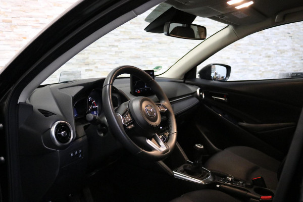 Mazda 2 1.5 Skyactiv-G Luxury | CARPLAY | NAVI | HEADUP | NAP | NL AUTO |