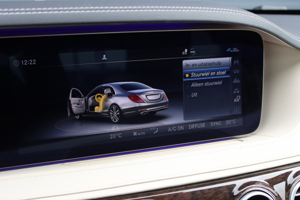 Mercedes-Benz S-Klasse 560 AMG Line Premium | V8 | Active Body Control | Distronic+ | HUD | Panoramadak | Burmester | Nachtzicht | Intelligent Light System | Soft-Close | Keyless Go | Camera | Nappa Leder |
