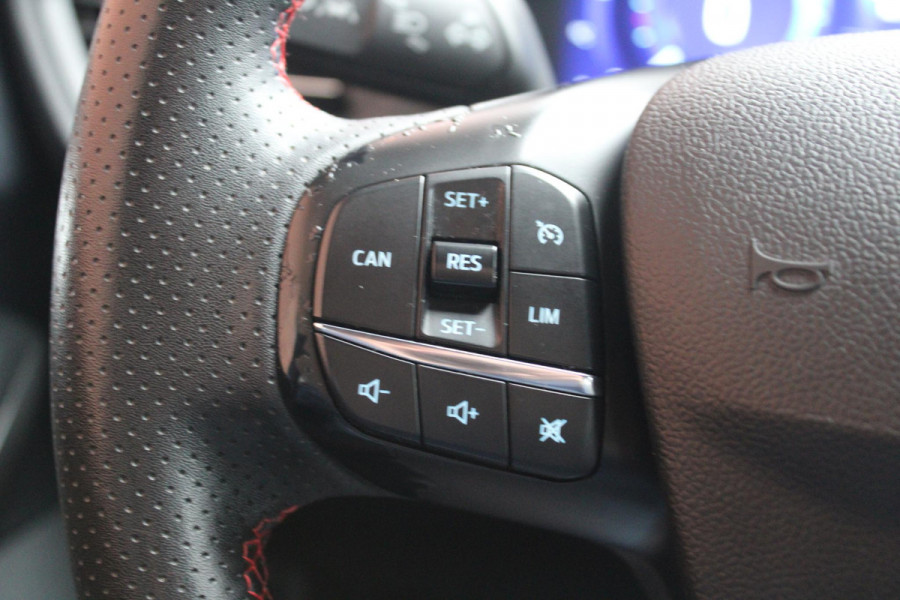 Ford FOCUS Wagon 1.0 EcoBoost Hybrid ST Line X Business 155pk! | Winter Pack | 18 inch lichtmetalen velgen