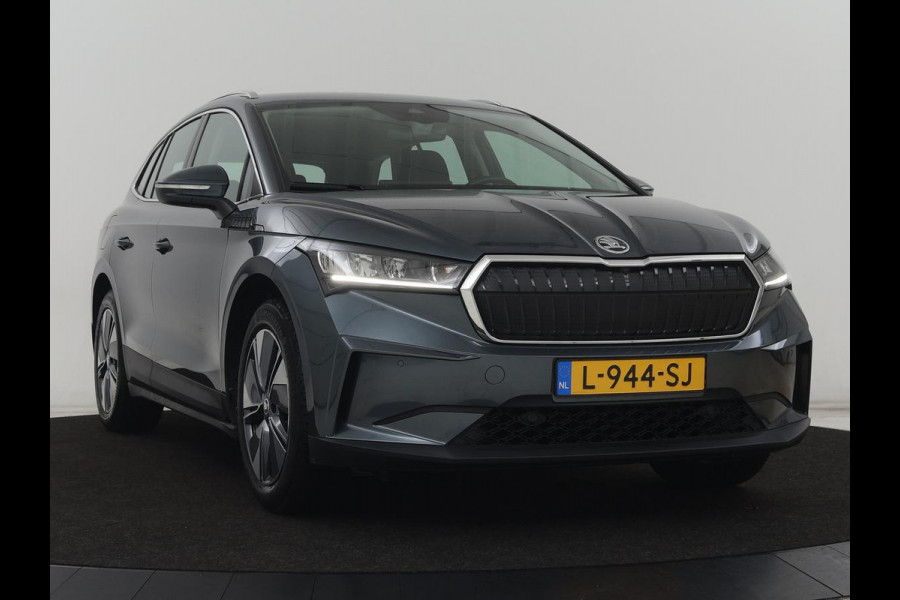 Škoda ENYAQ iV 60 | 68.900km NAP | Sfeerverlichting | Carplay | Half leder | Navigatie | Full LED | Chroom Pack | Climate control | Parkeerhulp | Cruise control