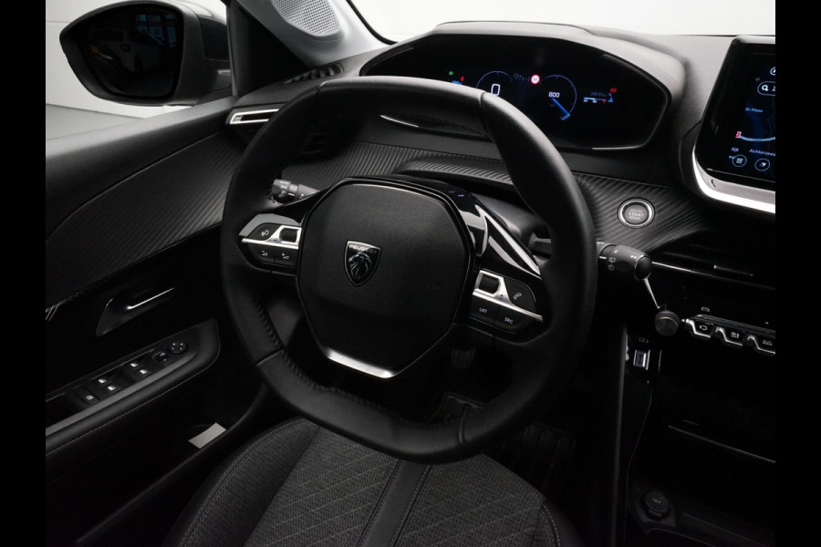 Peugeot 208 1.2 PureTech 100 Allure (ADAPTIVE CRUISE,APPLE CARPLAY,PARKEERSENSOREN,CLIMATE,LED,SPORTSTOELEN,LM-VELGEN,NIEUWE APK)