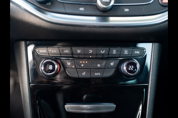 Opel Astra Sports Tourer 1.4 Turbo Innovation | Trekhaak | Stoelverw. | Camera | Prijs Rijklaar!!