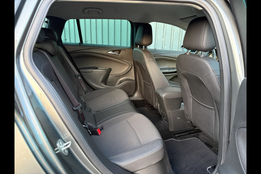 Opel Astra Sports Tourer 1.4 Turbo Innovation | Trekhaak | Stoelverw. | Camera | Prijs Rijklaar!!